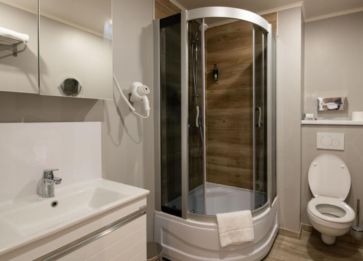 Smartflats - Midi 33 Apartment Brussel Bagian luar foto