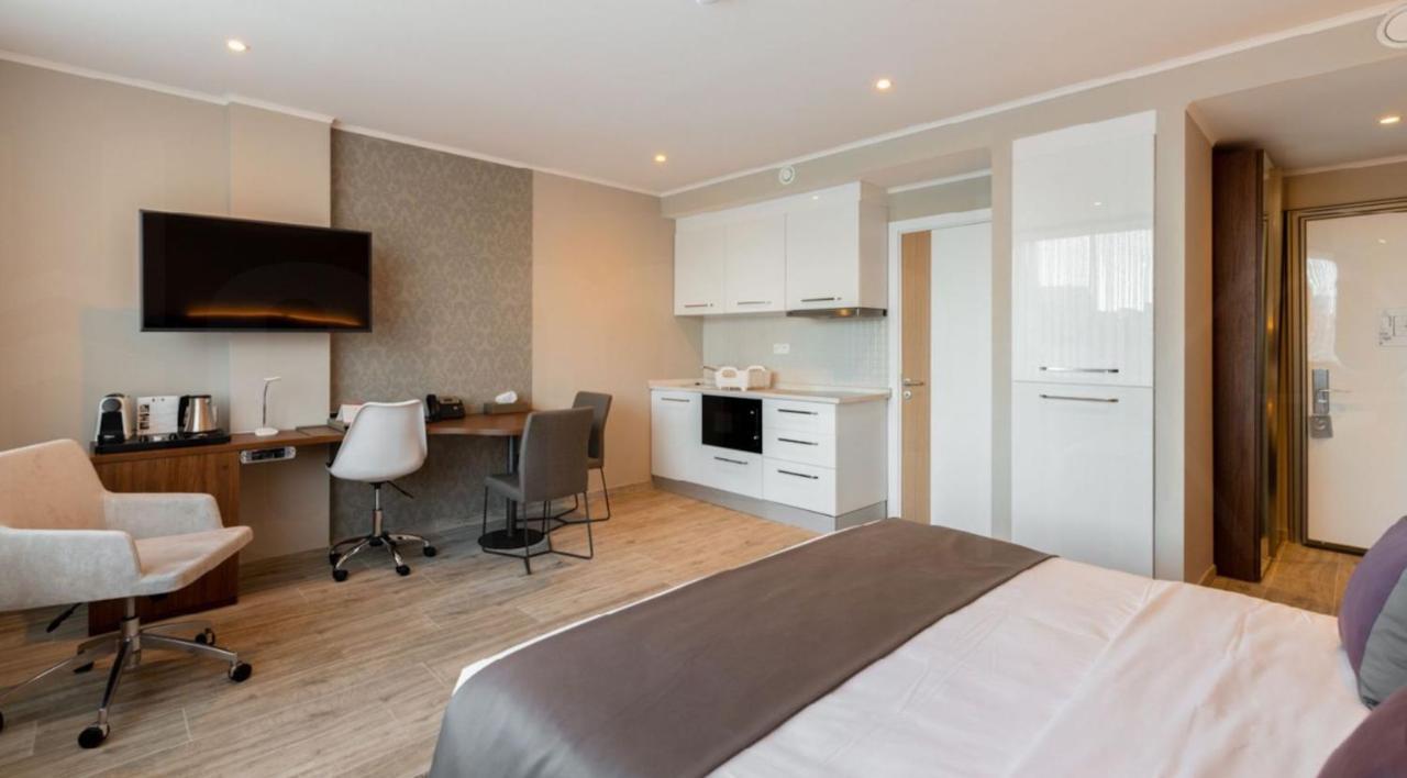 Smartflats - Midi 33 Apartment Brussel Bagian luar foto