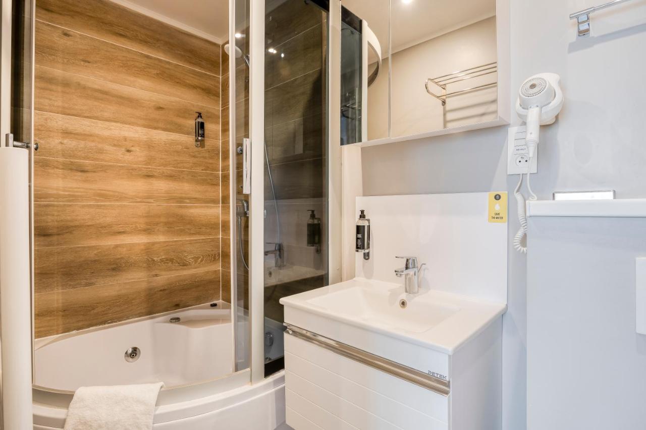 Smartflats - Midi 33 Apartment Brussel Bagian luar foto