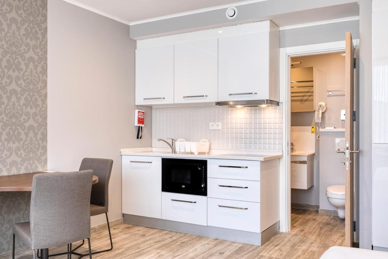 Smartflats - Midi 33 Apartment Brussel Bagian luar foto
