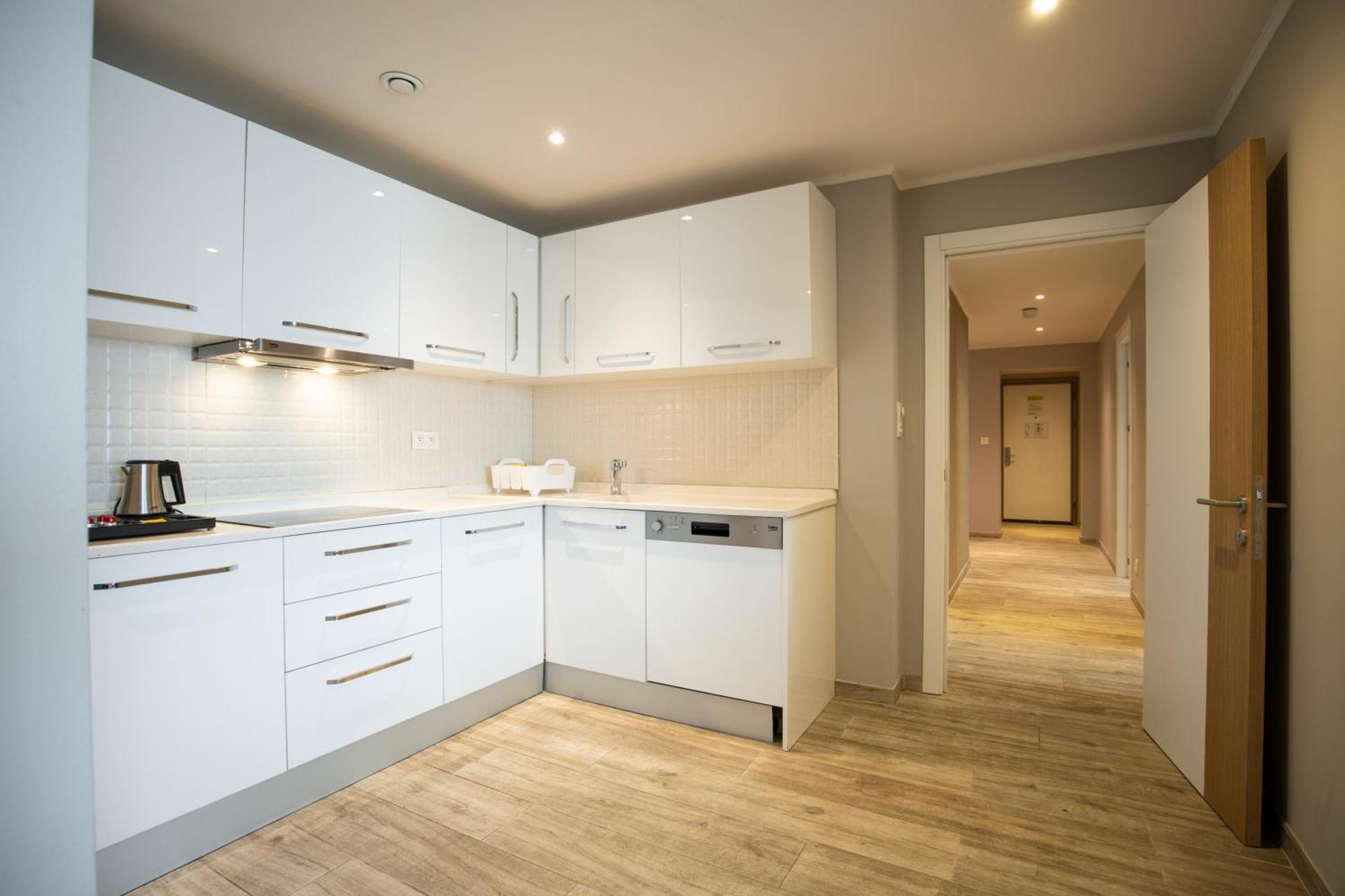 Smartflats - Midi 33 Apartment Brussel Bagian luar foto